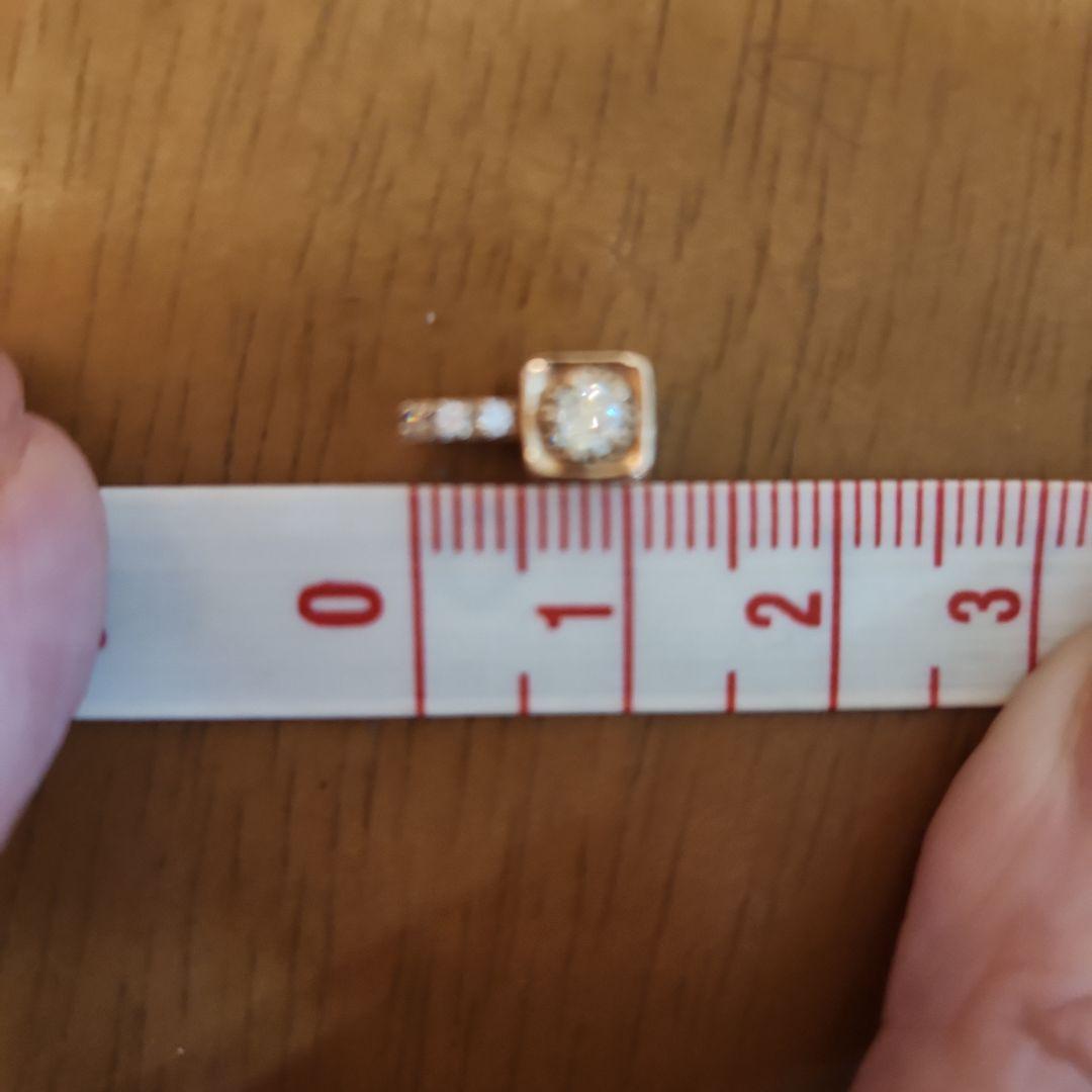 専用★festaria K18 モルガナイト・ダイヤモンド ペンダントトップ