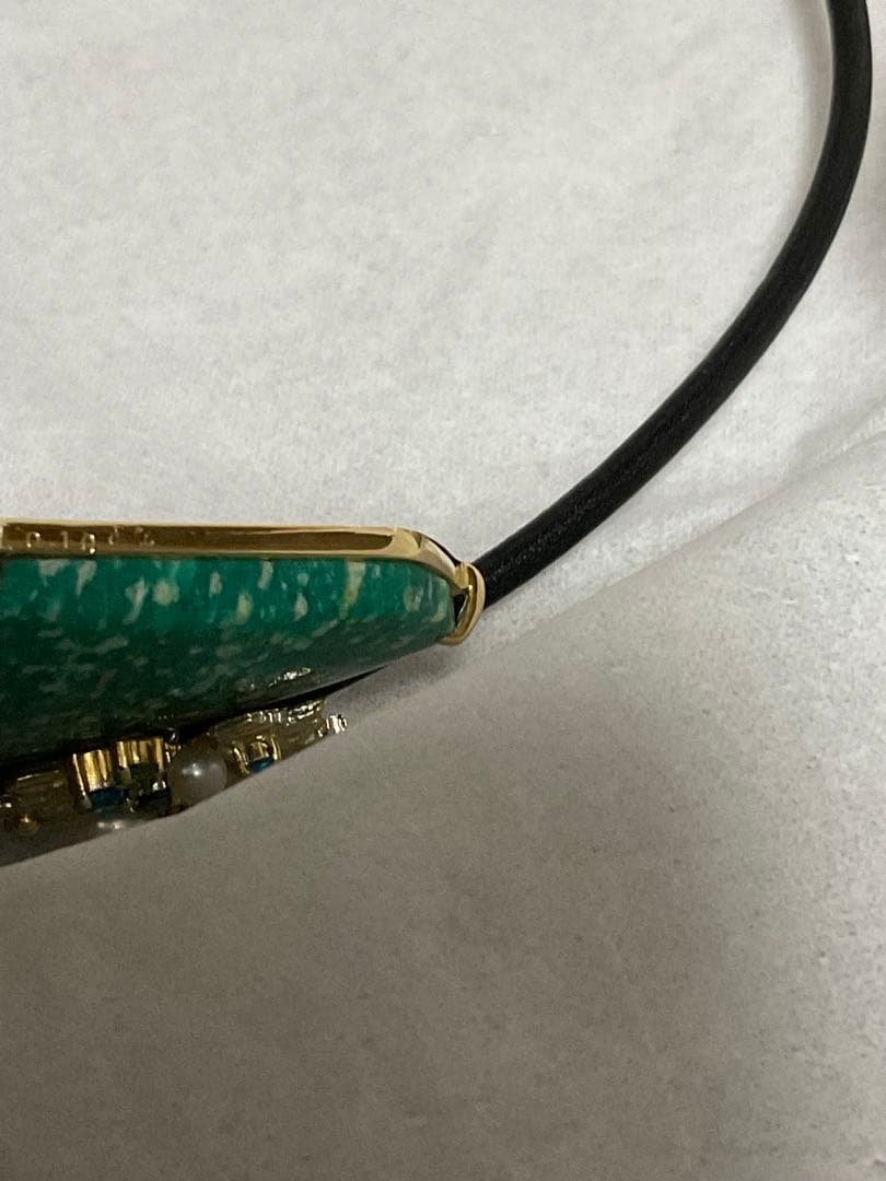 福原佐智デザイン、ペンダントヘッド