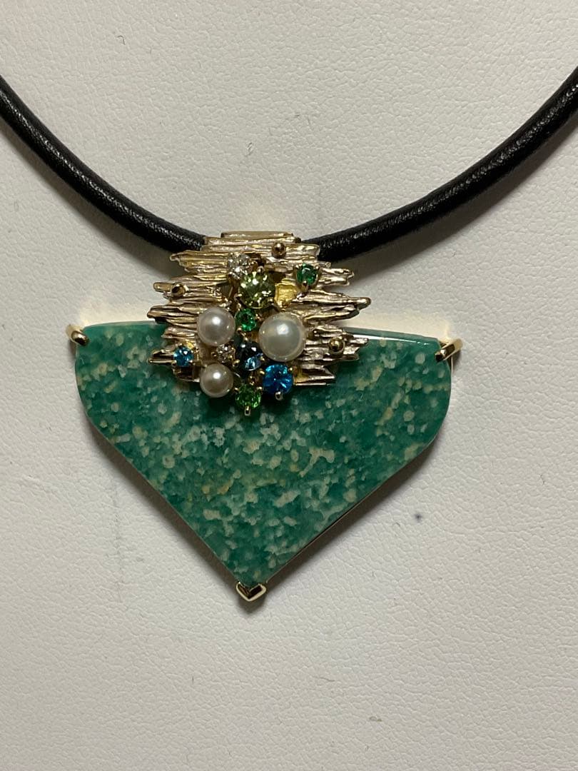 福原佐智デザイン、ペンダントヘッド