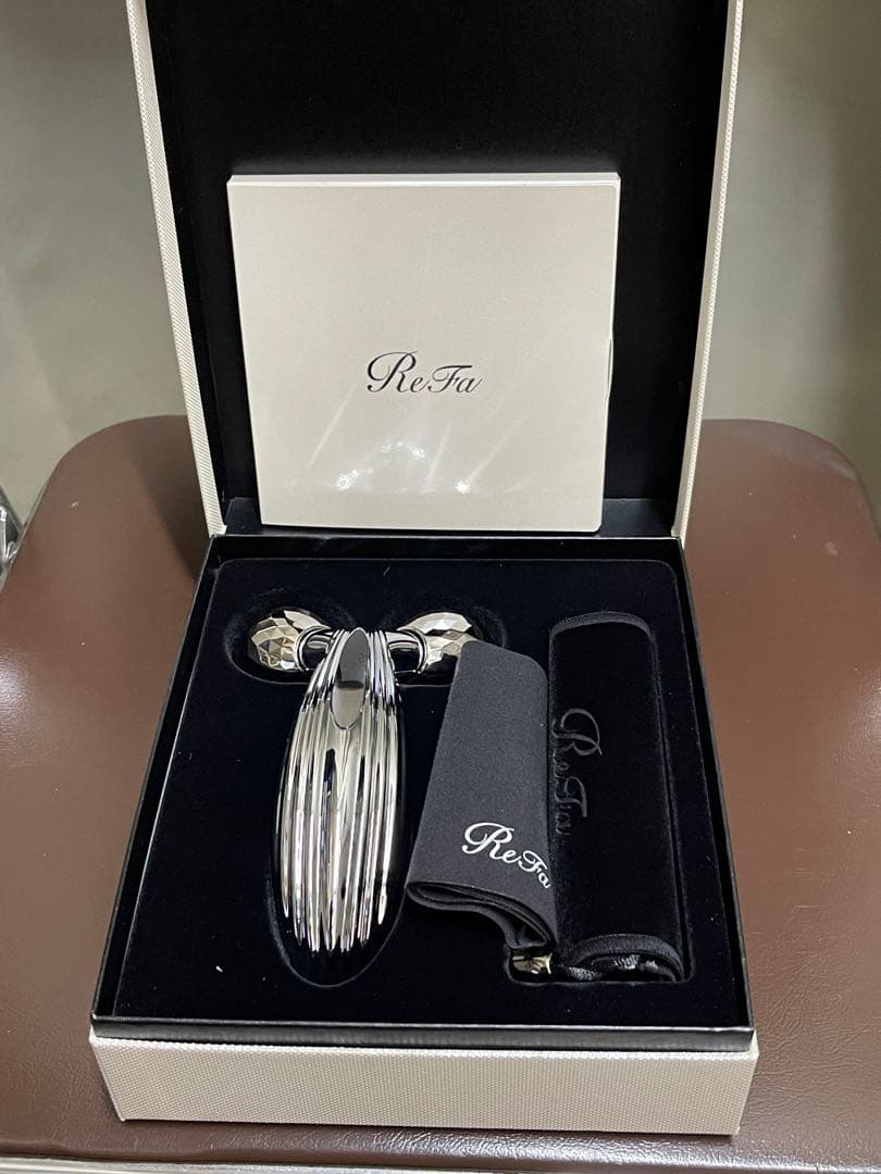 ReFa CARAT RAY 美顔ローラー