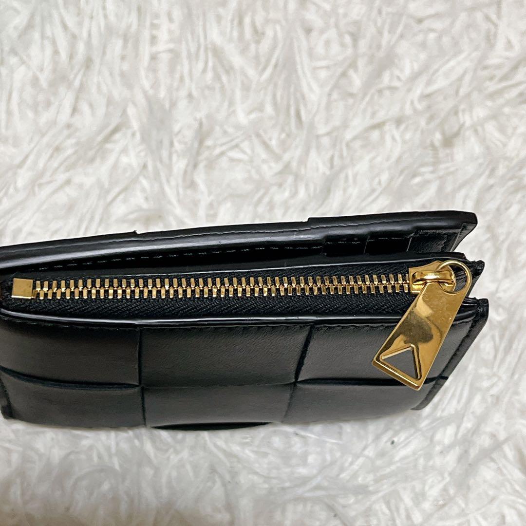 極美品　ボッテガヴェネタ 二つ折り財布　カセット イントレチャート