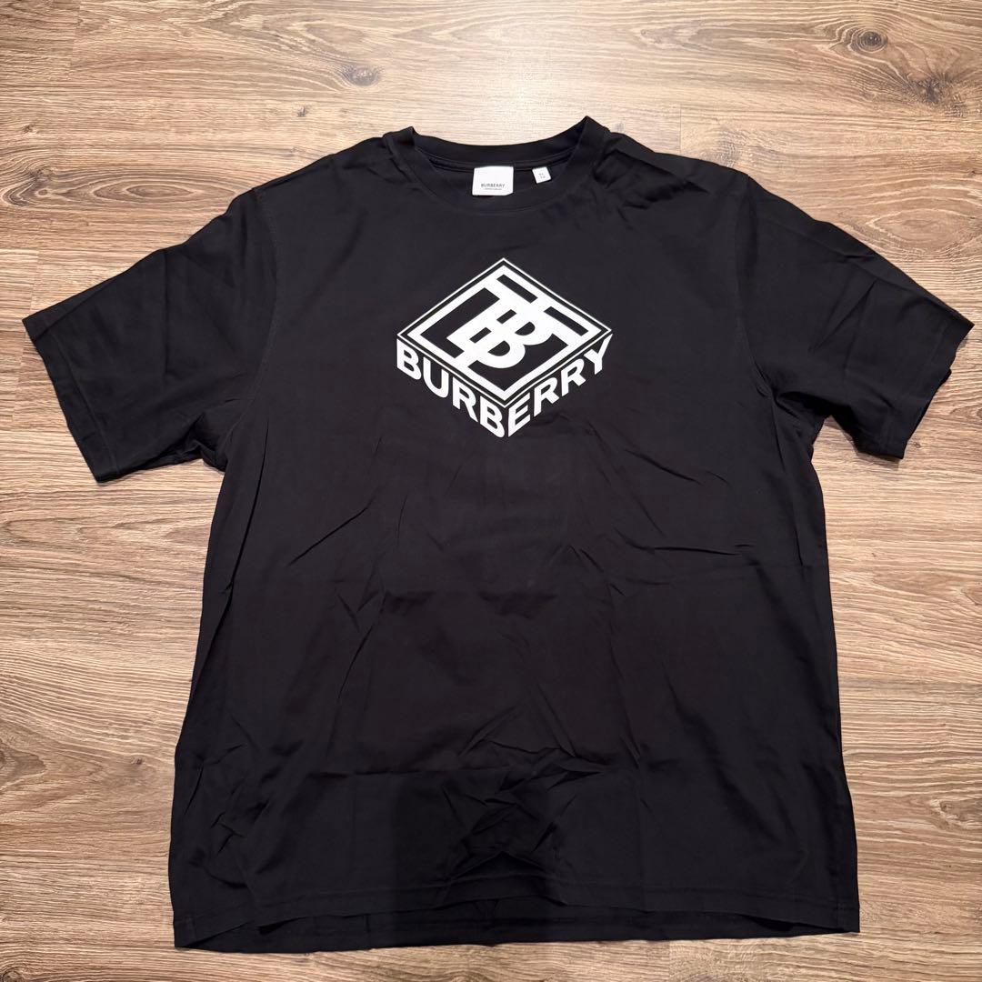 T*X様 BURBERRY ブラック Tシャツ XL