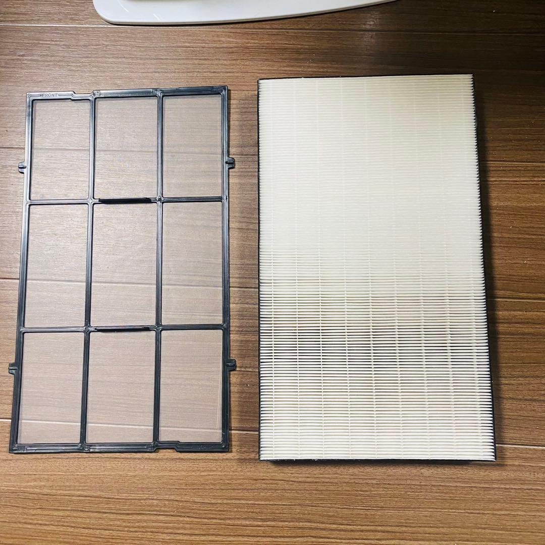 【ほぼ未使用】ダイキンDAIKIN ACK70W-W ストリーマ空気清浄機　美品