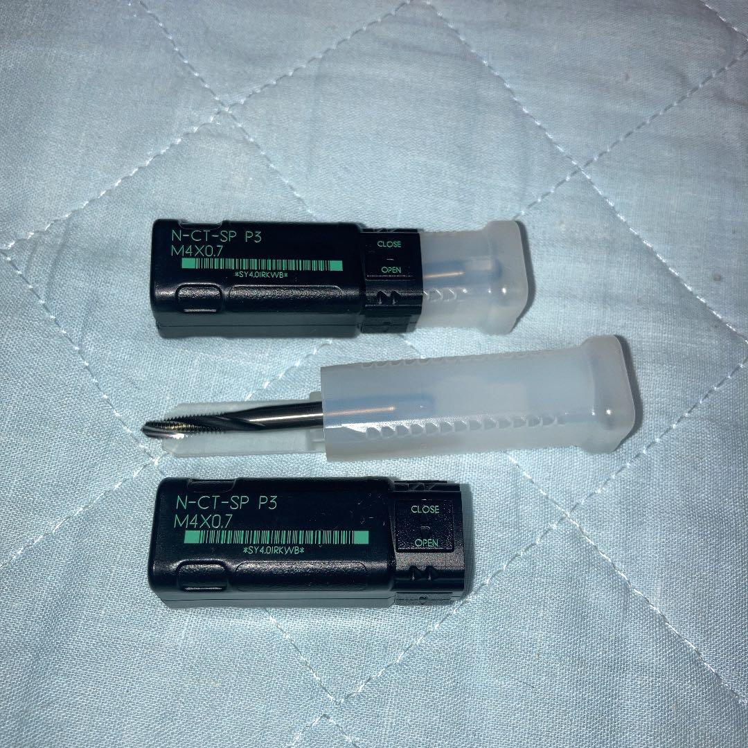 2本！！超硬スパイラルタップ　M4×0.7  2本