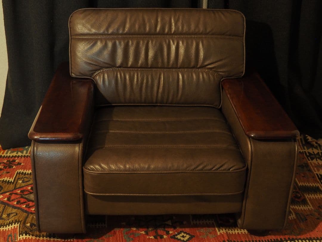 【値引中】\"karimoku\"レザー1PソファA