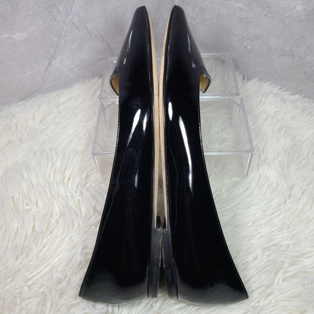 【JIMMY CHOO】Attila　アティラ　ブラックエナメルフラットシューズ