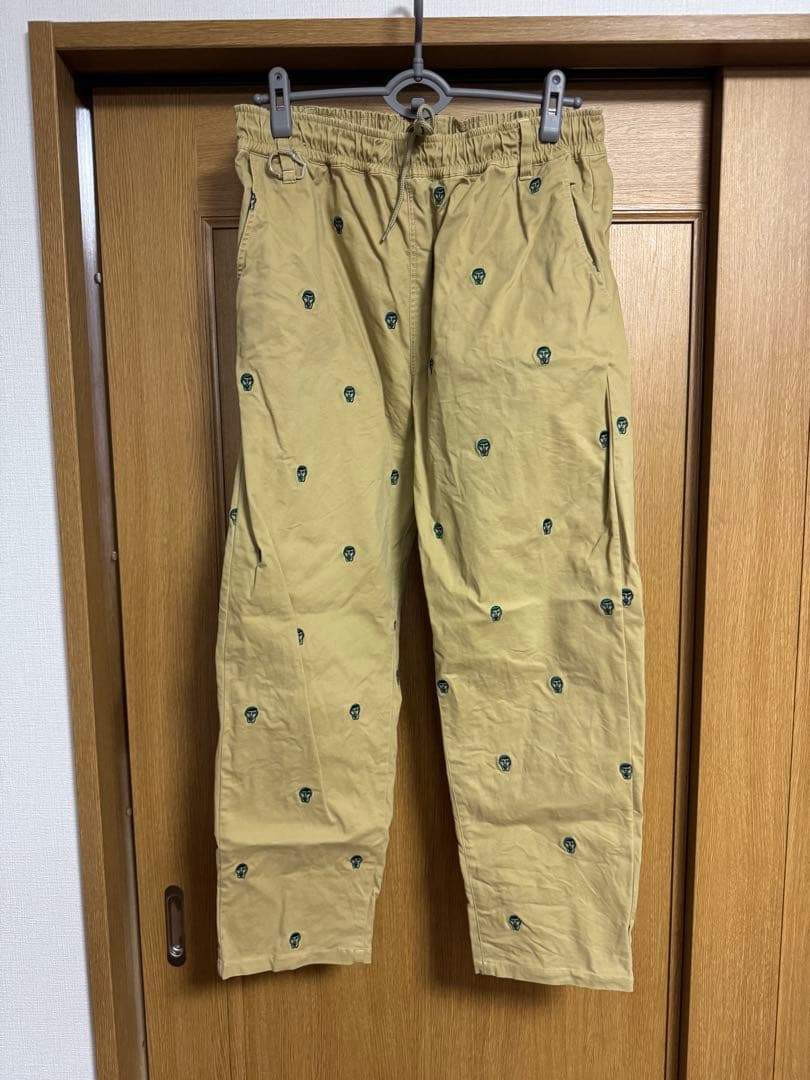 パンクドランカーズ　あいつ刺繍総柄パンツ