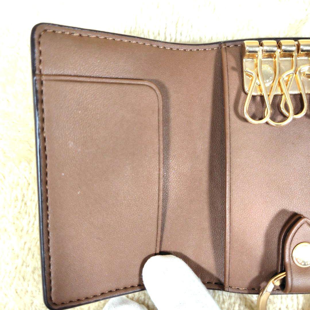 未使用級 コーチ レディース キーケース 5連 シグネチャー F77998 小物