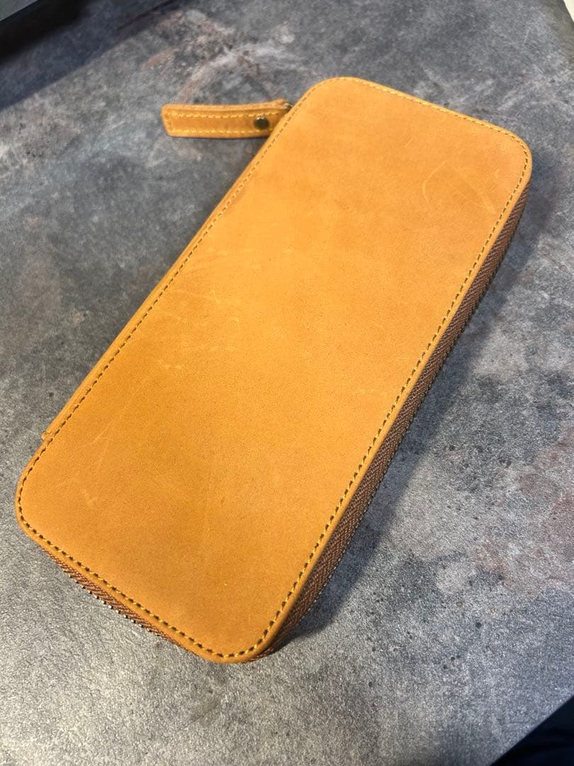 ファーバーカステルギロシェロジウム　MP0.7 おまけ　革製4本挿ペンケース