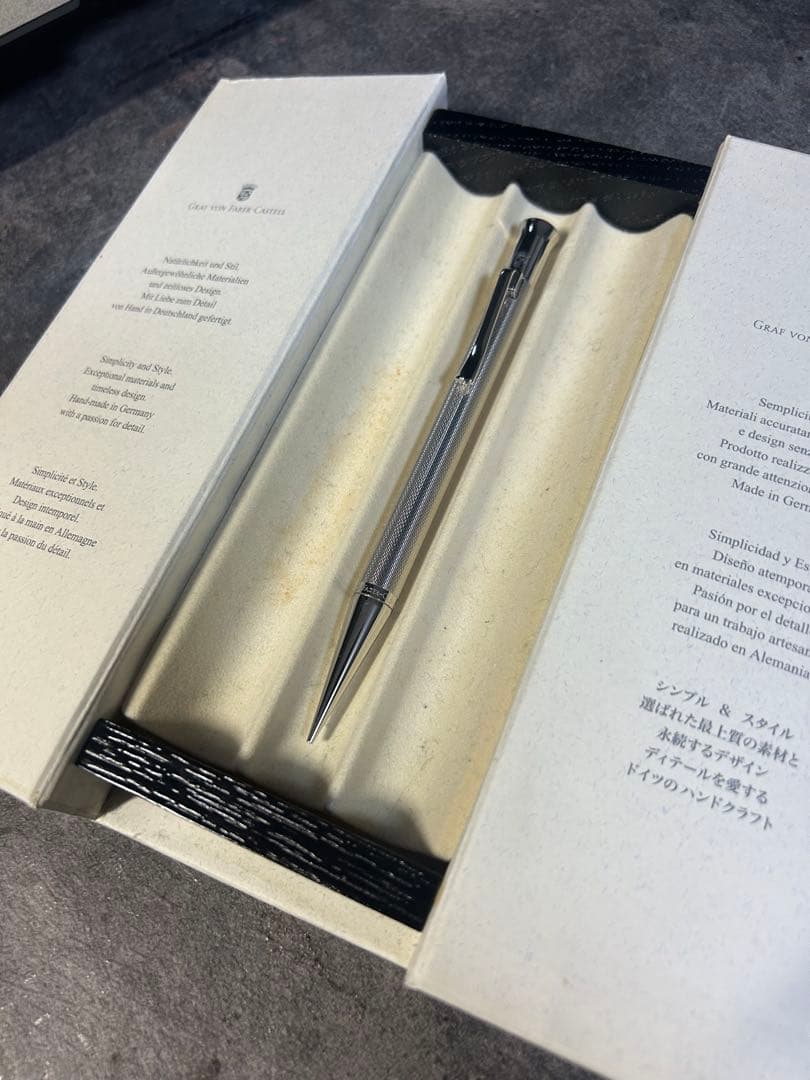 ファーバーカステルギロシェロジウム　MP0.7 おまけ　革製4本挿ペンケース