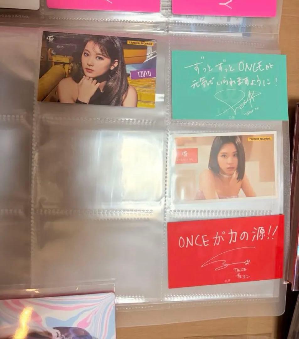 TWICE グッズ まとめ売り（一枚目以降の写真もご覧ください）