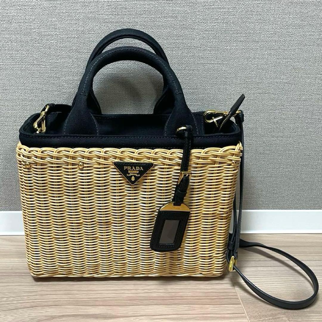 PRADA カナパ　カゴバッグ　ショルダーバッグ