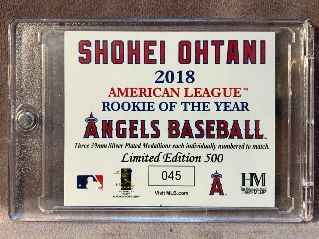 限定500　大谷翔平　2018新人王記念３ディスプレイスタンド　シリアル付