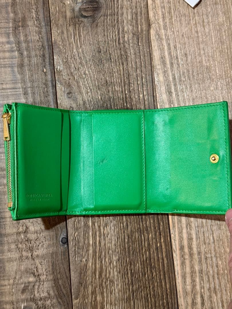 Bottega Veneta 三つ折り財布 グリーン カセット ボッテガ