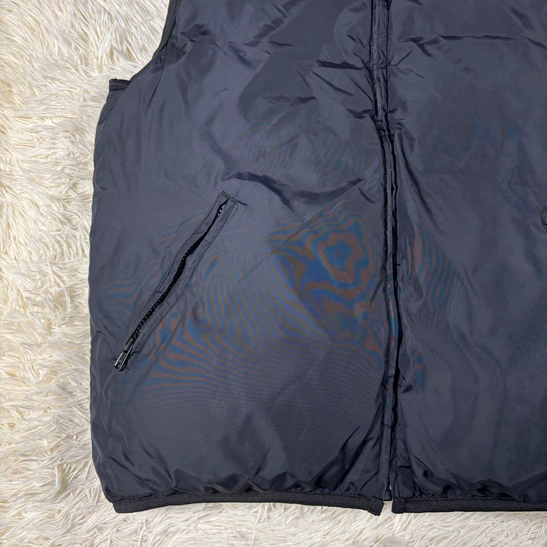 オールドネイビー 肉厚 ダウンベスト リバーシブル 総柄 宇宙柄 & ブラック