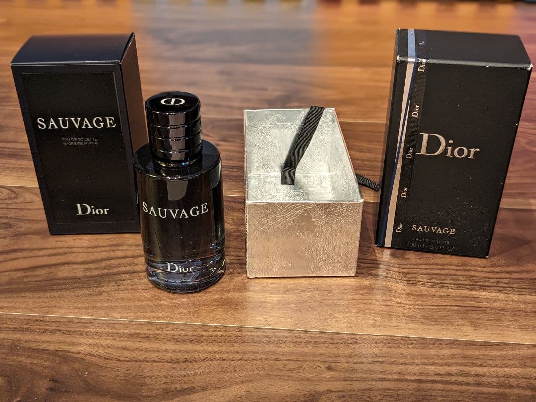 Dior sauvage　ソヴァージュ オードゥ トワレ　100ml