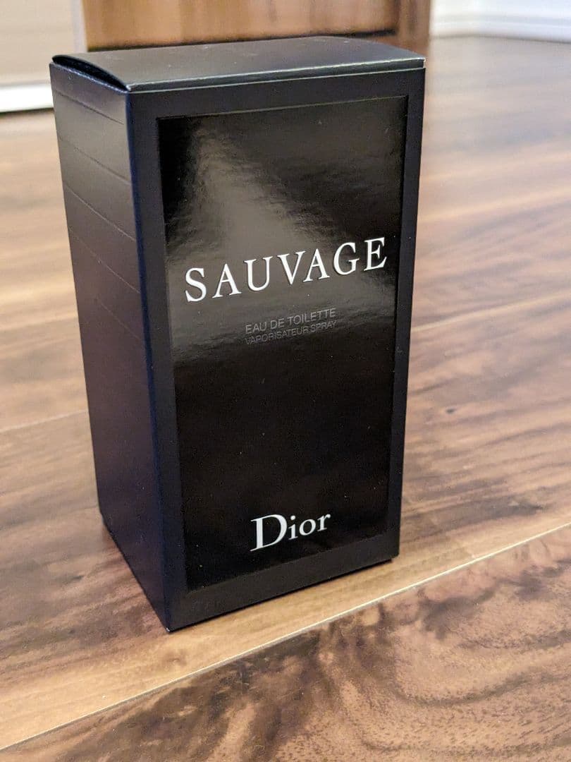 Dior sauvage　ソヴァージュ オードゥ トワレ　100ml