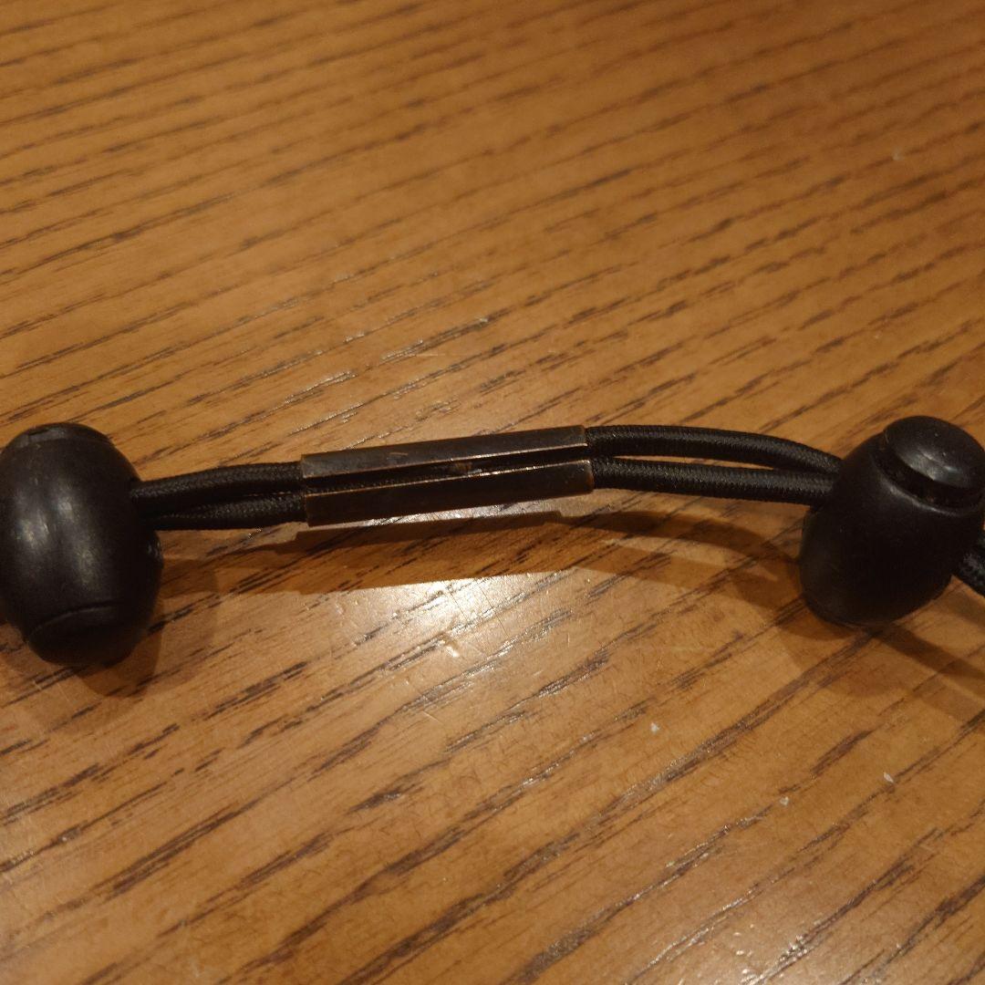 ビーズ付きブラックウォレットチェーン＆リストバンド