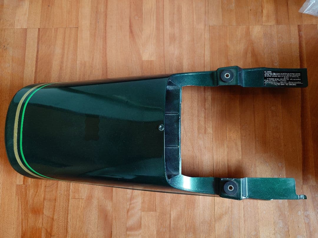 Kawasaki KZ900 純正外装セット　アヌビス