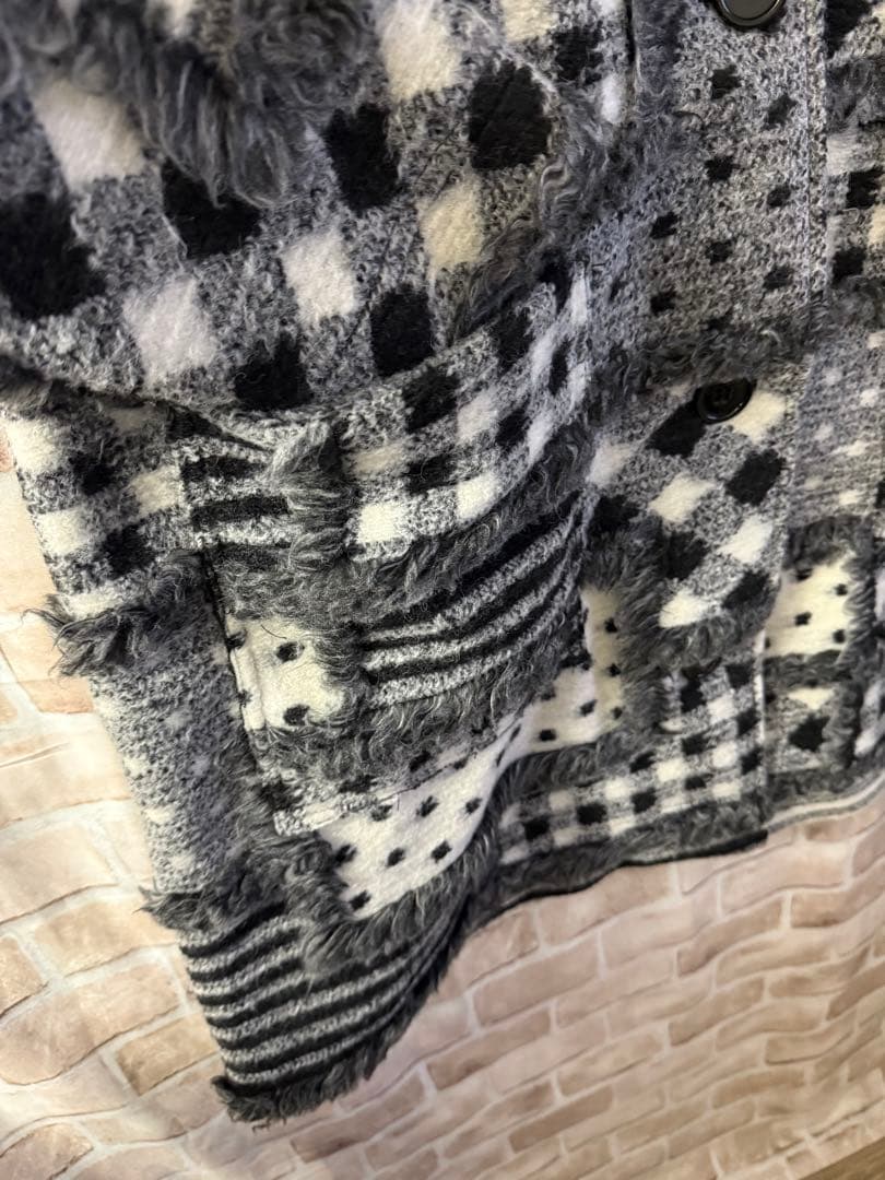 ドラッグストアーズ/D.S.CLUB★モノクロパッチワーク柄のロングコート★