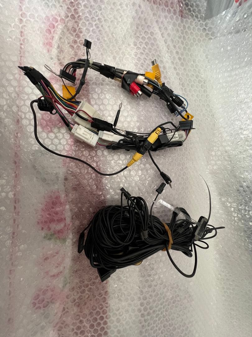 AVIC-ZH0009 カーナビ