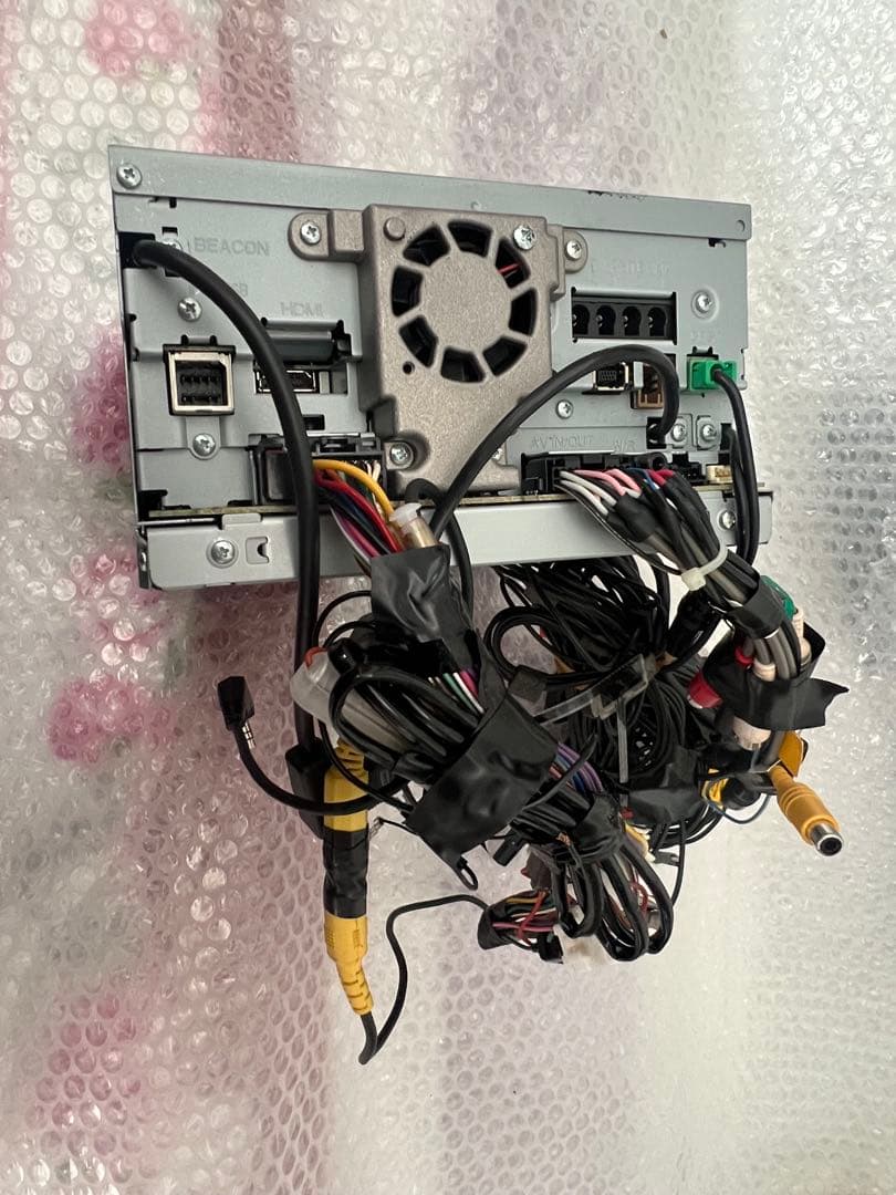 AVIC-ZH0009 カーナビ