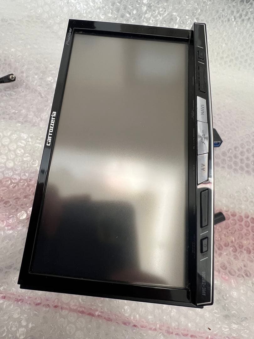 AVIC-ZH0009 カーナビ