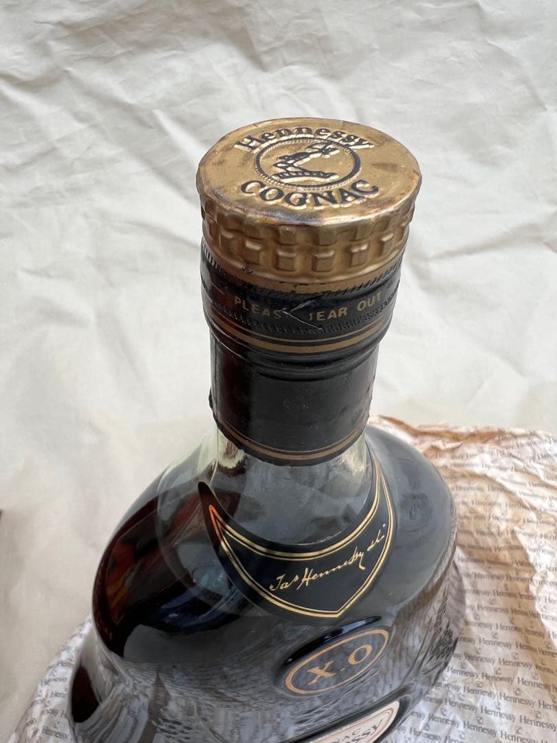 ヘネシー xo金キャップ、ブランデー、箱付き、古酒★未開栓★