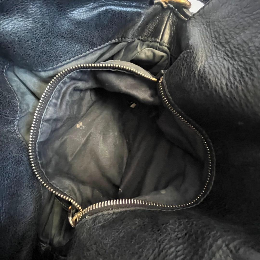 MIUMIU ミュウミュウ　ハンドバッグ　レザー　ブラック　黒