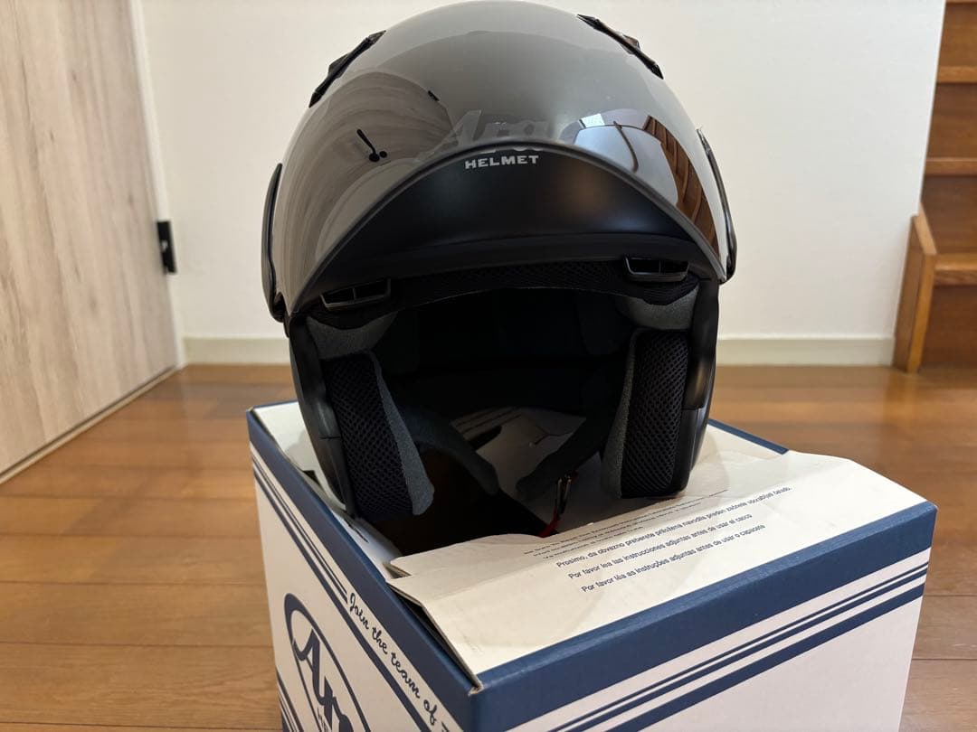 Arai SZ-G フラット黒 61.62 cm