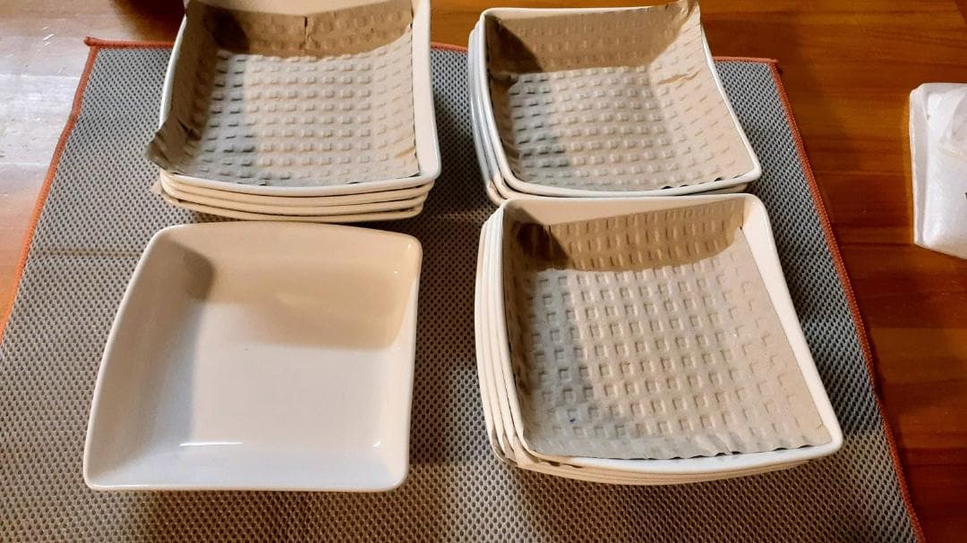 新品 Villeroy&Boch ビレロイ＆ボッホ ニューウェーブ 12枚