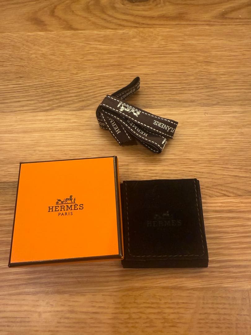 エルメストロンボーン シラージュ メタル マネークリップ シルバー