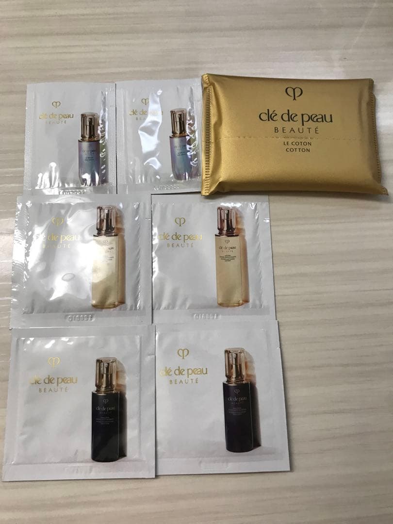 エレガンス　ラプードルオートニュアンス　8.8g クレドポーボーテおまけ付