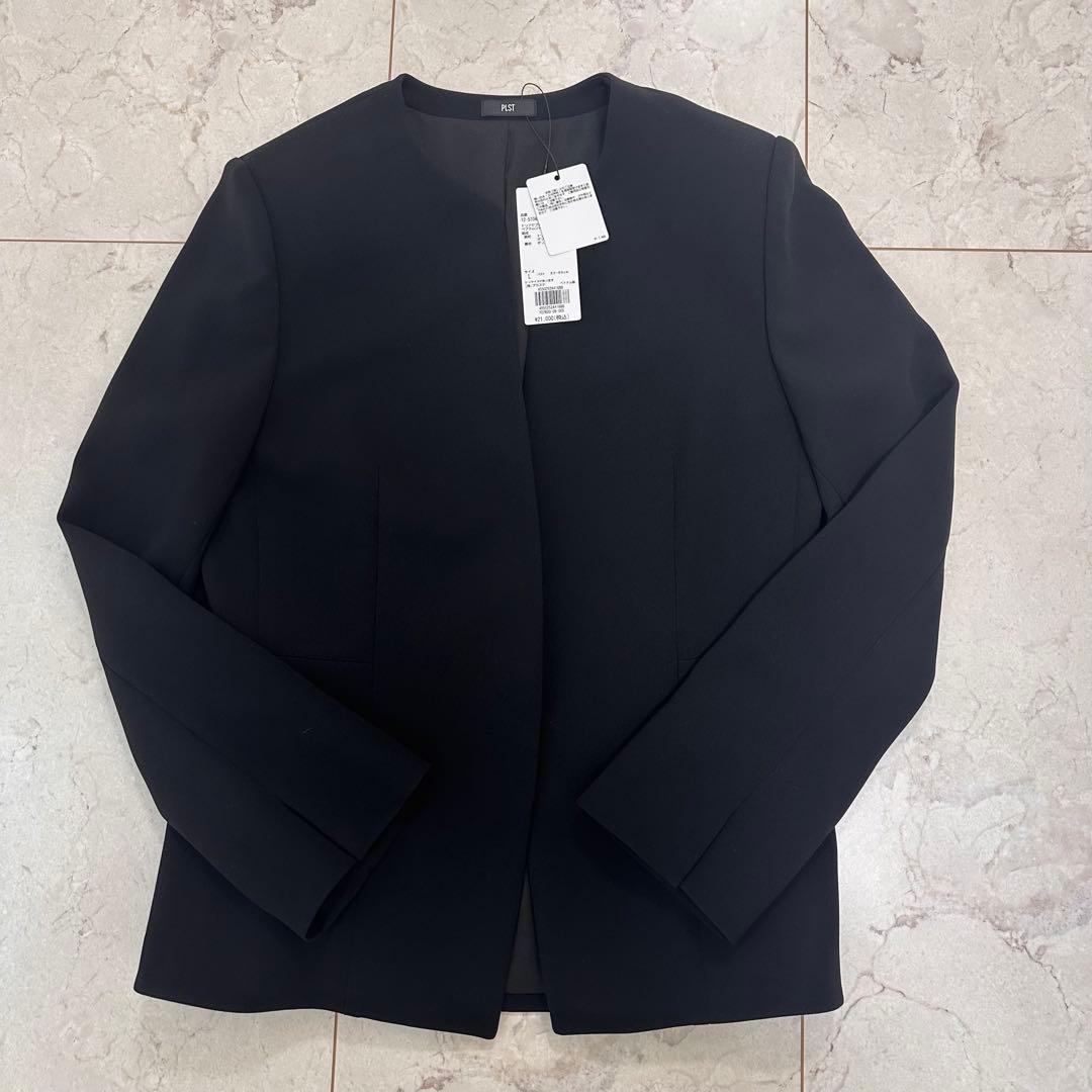 【新品タグ付】PLST トリアセブレンドペプラムジャケット L ブラック