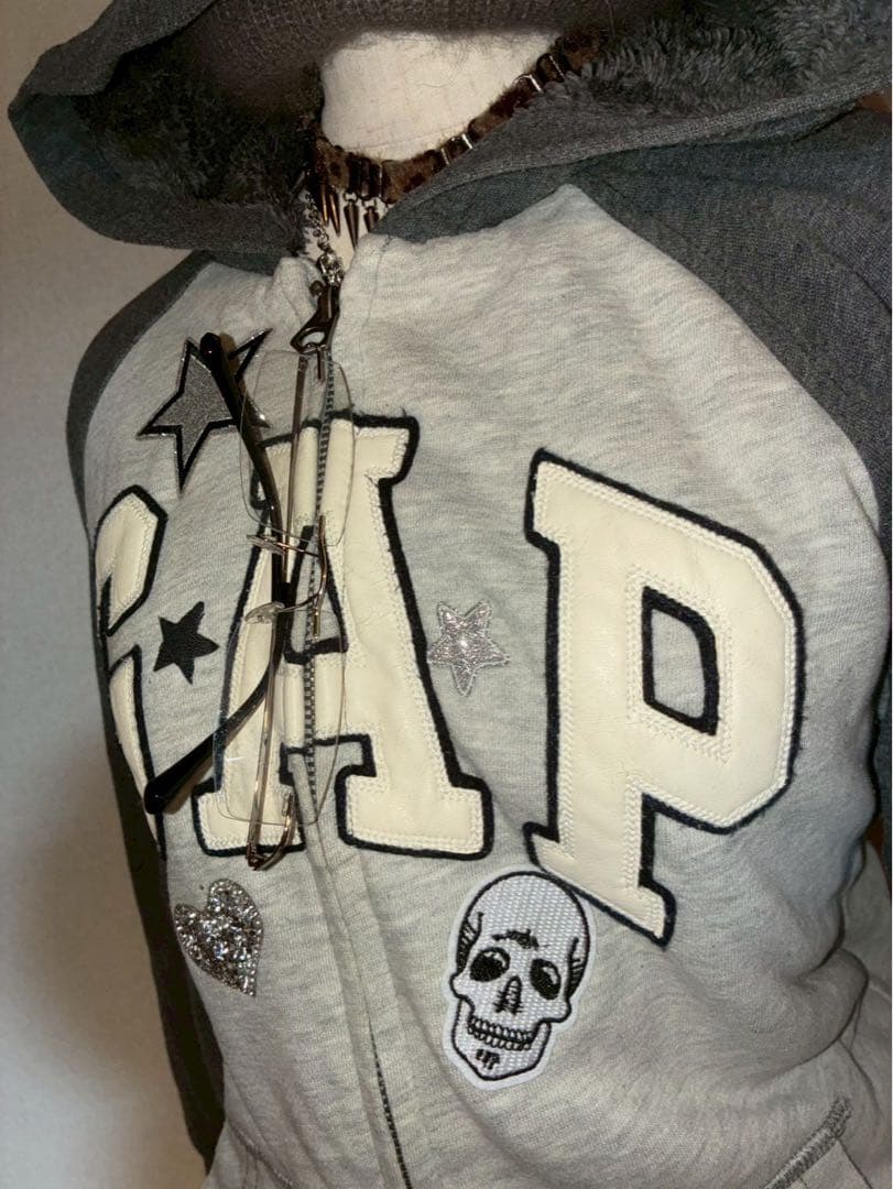 激レア✴︎y2k星ラメ髑髏GAPジップボアパーカー　NANAパンクロック平成ギャル