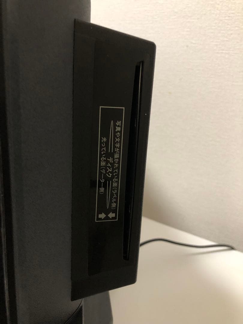 こ*う様 DVDプレーヤー内蔵24インチ液晶テレビ　接続ケーブル付き