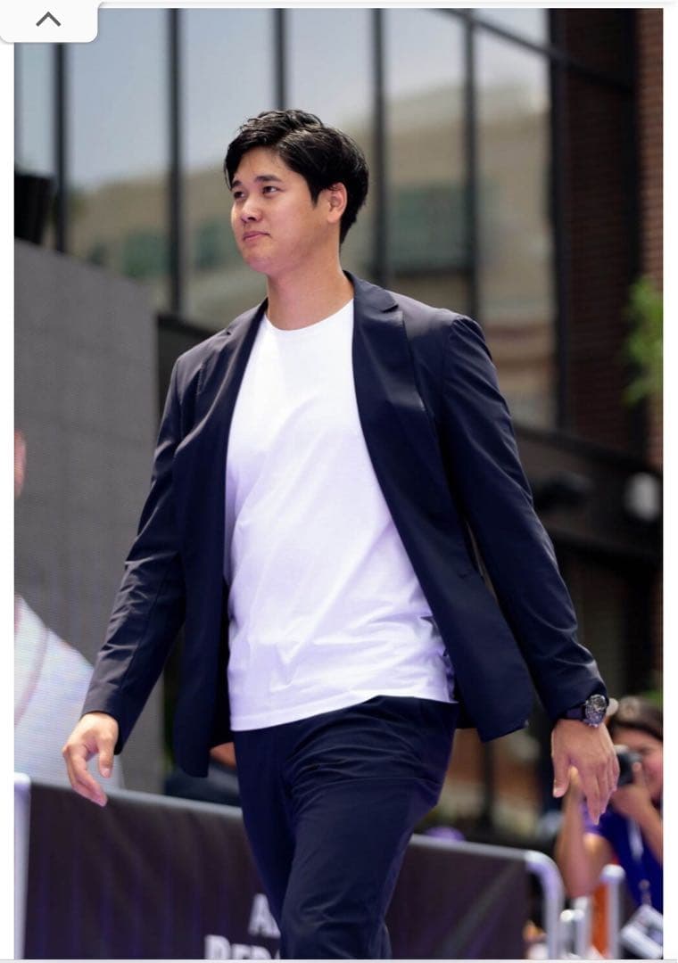 大谷翔平着用　BOSS ネイビー スーツセット