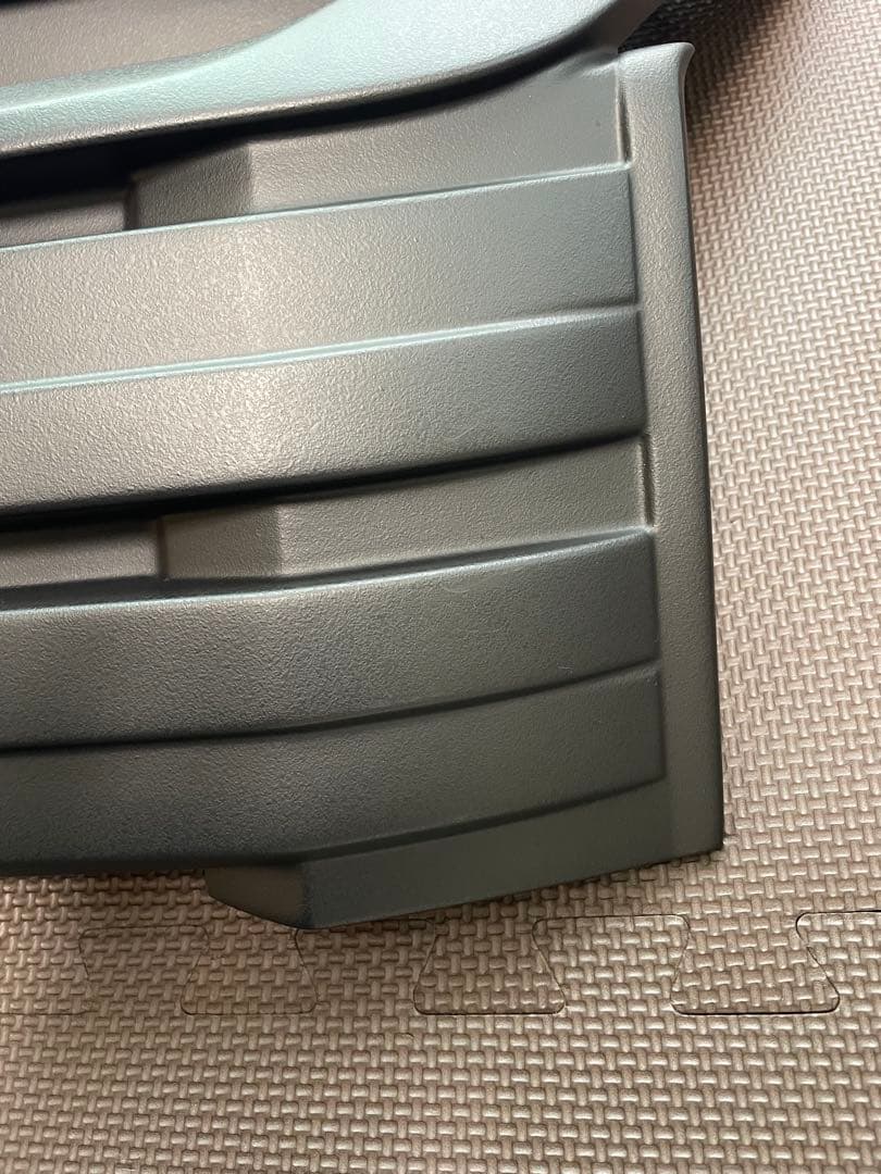 デリカD5 後期　ジャオスグリル　マットブラック