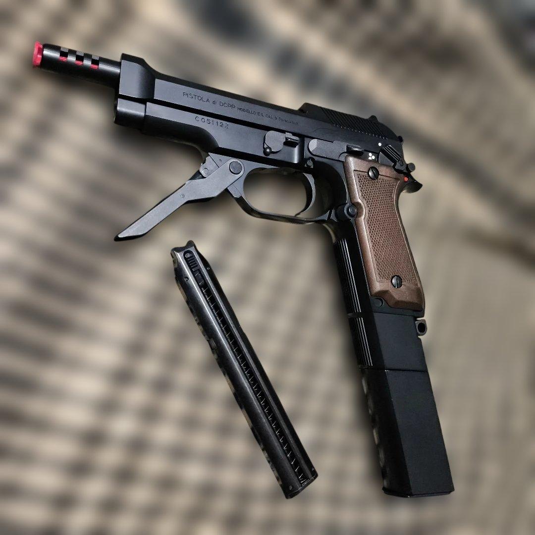 1 東京マルイ製　M93R 電動ハンドガン　ロングマガジンセット