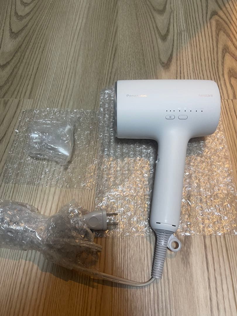 パナソニック　ドライヤーナノケア　EH-NA0J