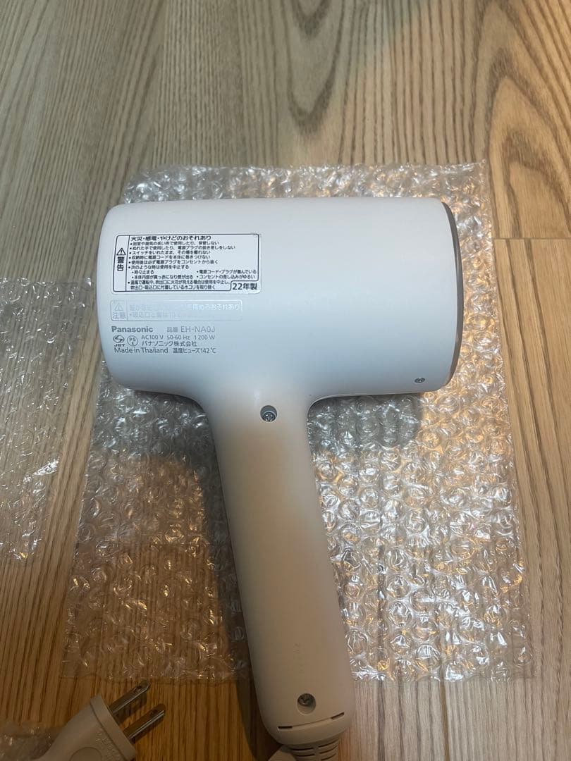 パナソニック　ドライヤーナノケア　EH-NA0J