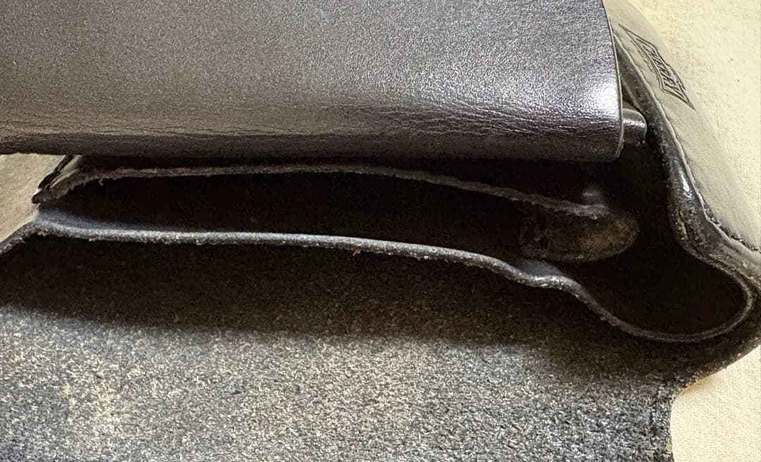 SSWとateliercherryの本革SV925K18製ウォレット