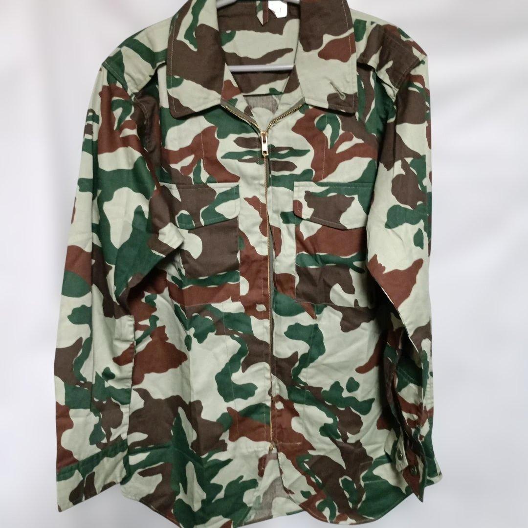 自衛隊熊笹迷彩服上下セット未使用品PX品？