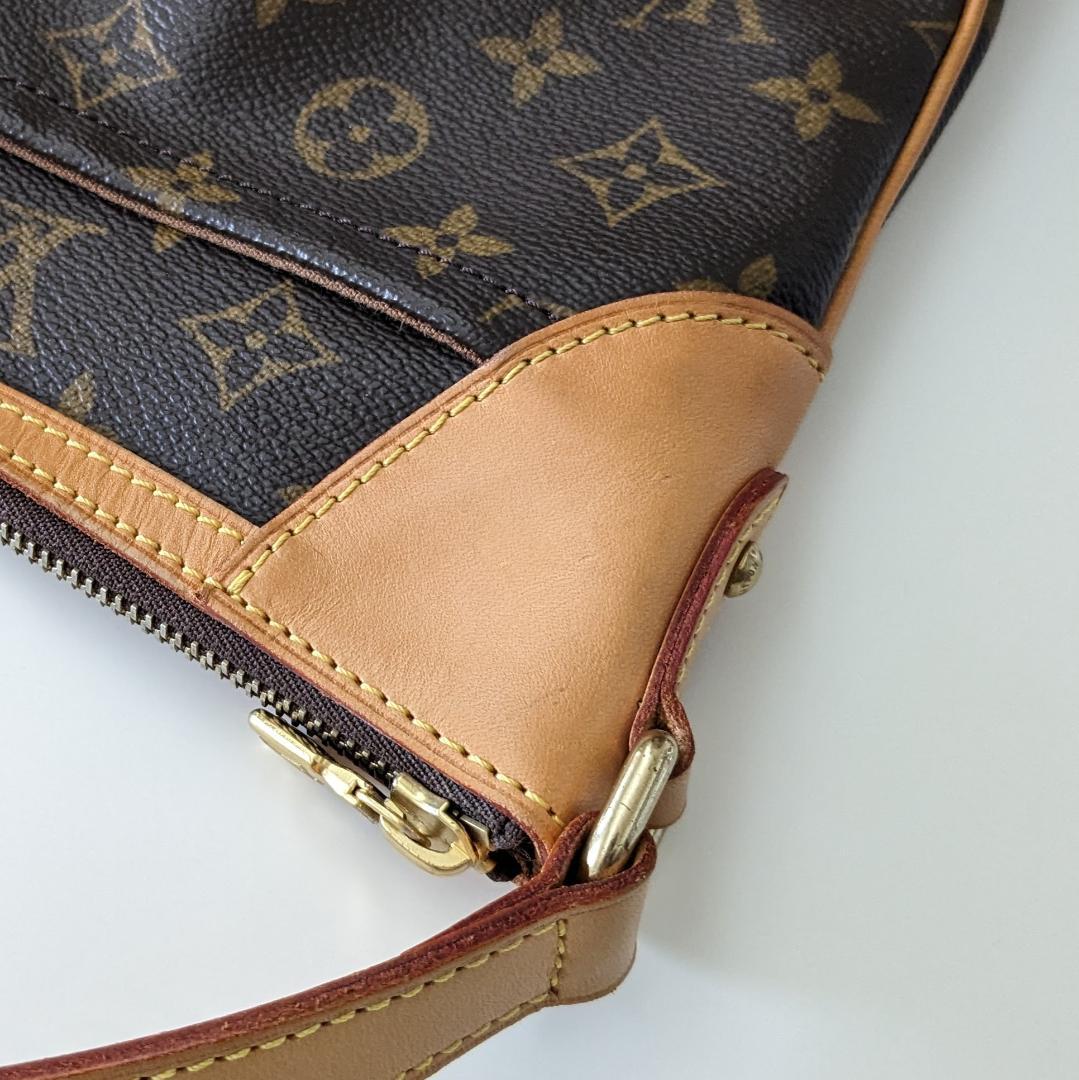 ルイヴィトン オデオンMM モノグラム M56389 ショルダーバッグ