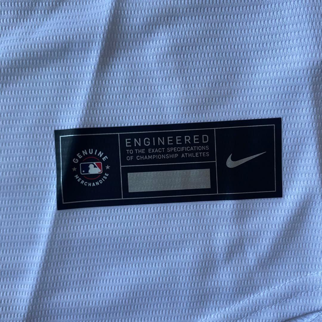 ドジャース山本由伸ユニフォーム