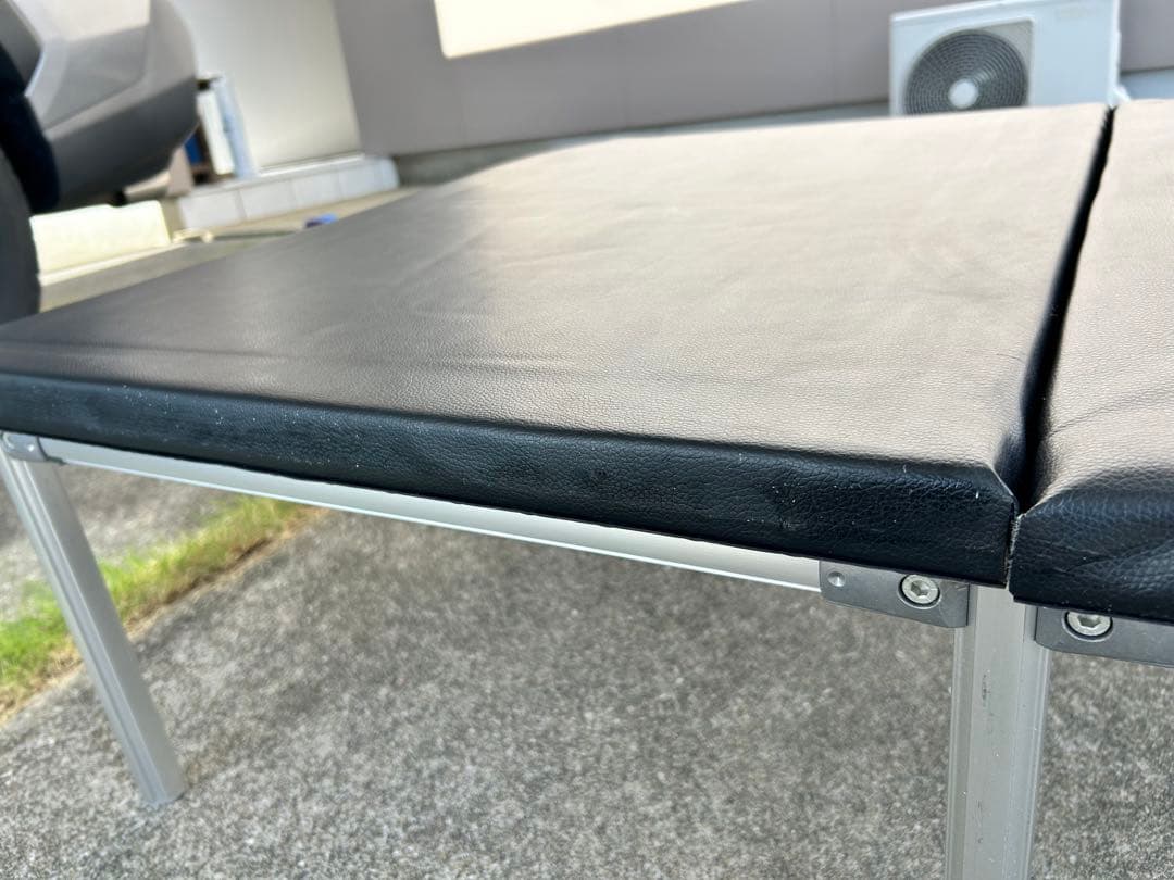 デリカD5　ベットキット