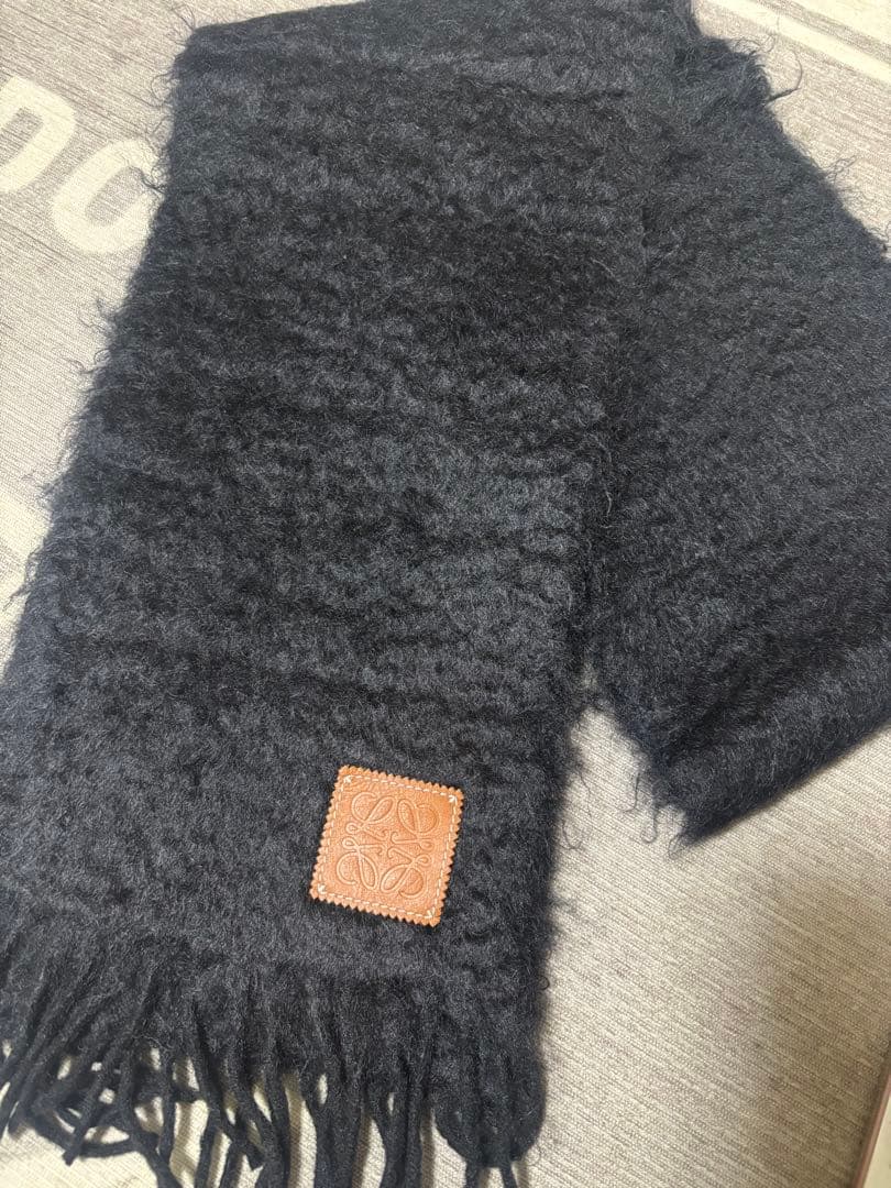 専用　LOEWE アナグラム　 ウールモヘヤマフラー