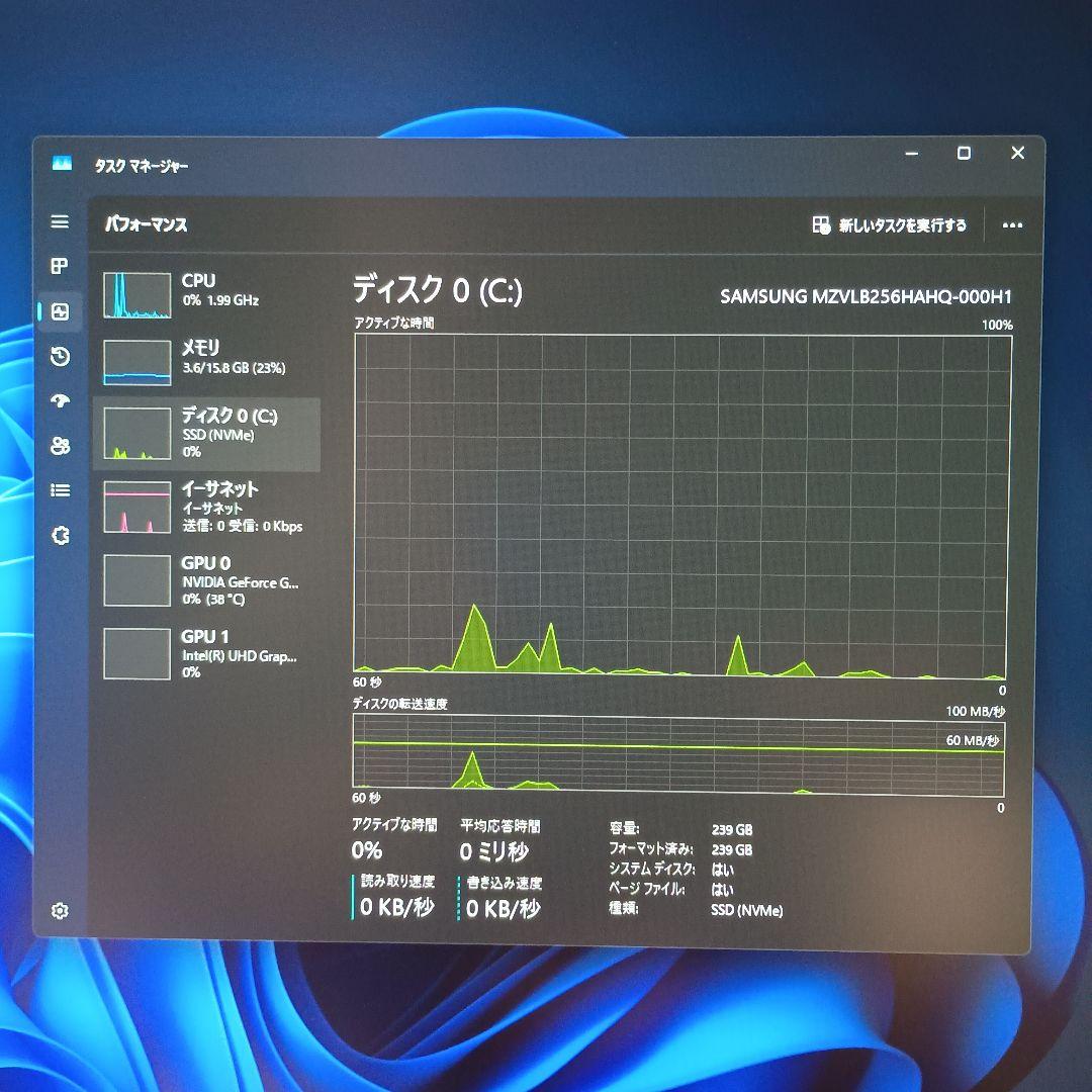 T*k様 第9世代core i3 RAM16GB SSD256GB グラボGT1
