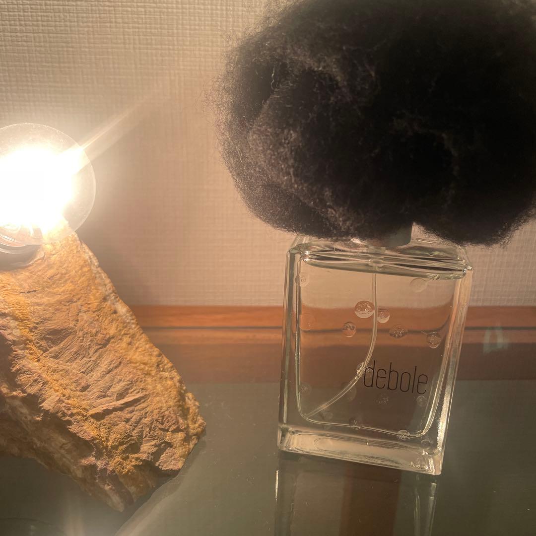 debole 香水
