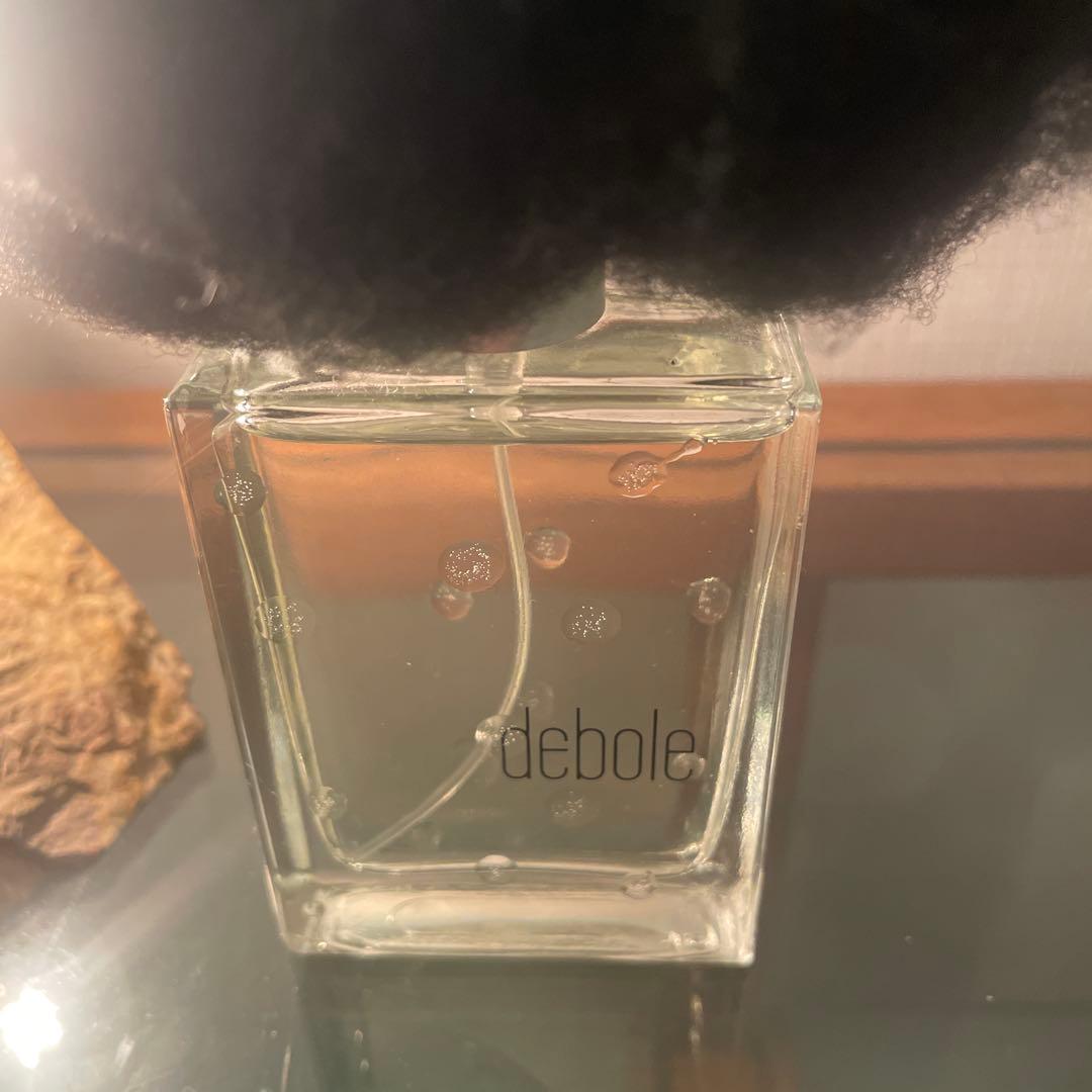 debole 香水